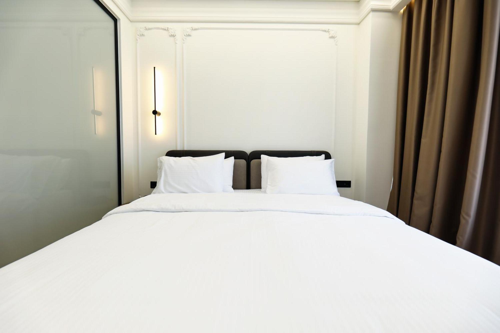 Hotel Adore Влёра Экстерьер фото